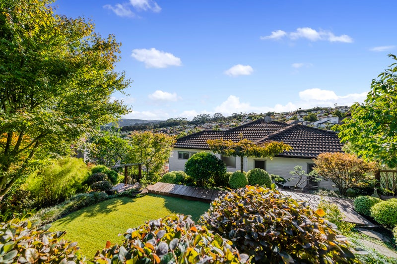 46 San Marino Drive West, Henderson, Auckland - Carousel 1