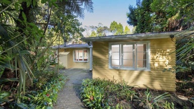 29 Ngaio Road, Titirangi, Auckland - Carousel 1