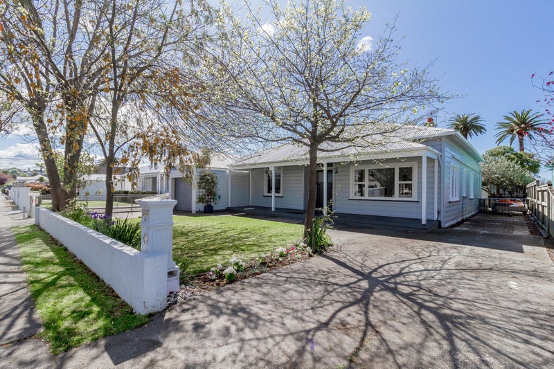 65 Mcdonald Street, Napier South, Napier - Carousel 1