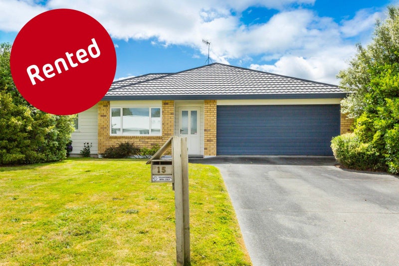 15 Messines Avenue, Trentham, Upper Hutt - Carousel 1