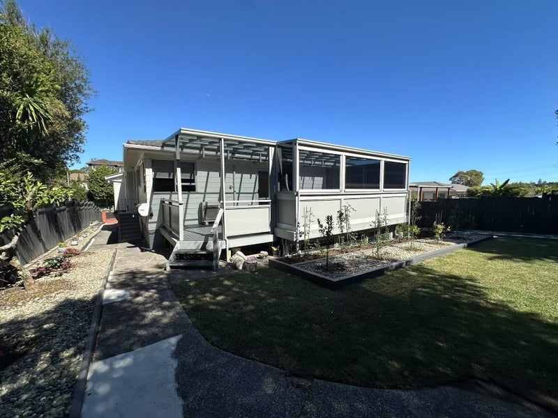 18 Athenic Avenue, Lynfield, Auckland - Carousel 2