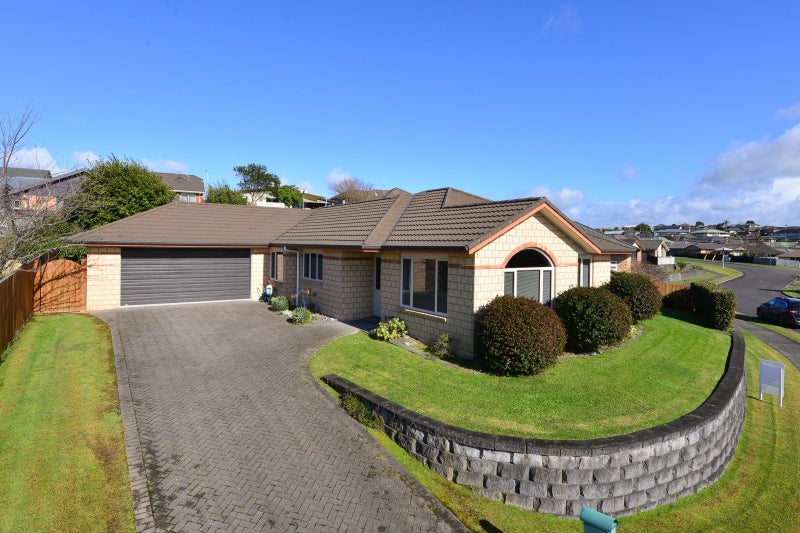 12 Everton Place, Grandview Heights, Hamilton - Carousel 1