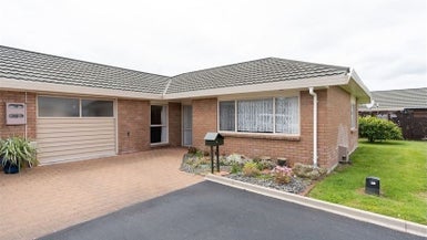 96/4 Admiral Crescent, Flagstaff, Hamilton - Carousel 1