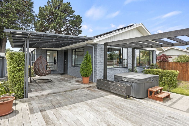 50 Kawau Crescent, Bromley, Christchurch - Carousel 1