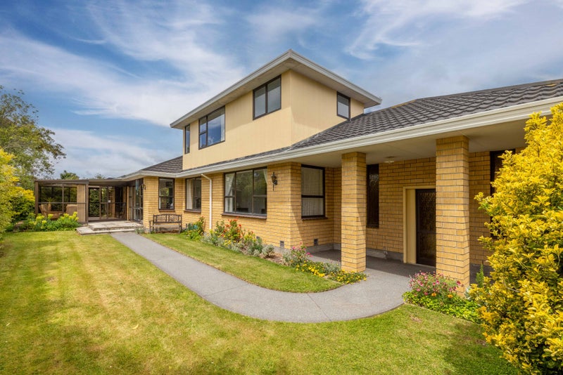 9 Fenmere Place, Burwood, Christchurch - Carousel 1