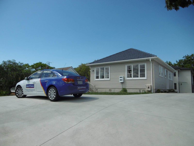 104 Lake Road, Belmont, Auckland - Carousel 2