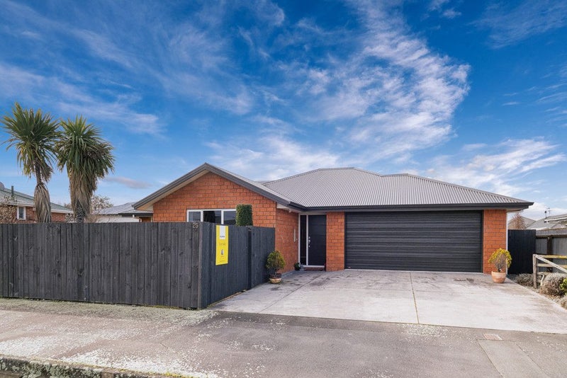 25 Agnes Street, Tinwald, Ashburton - Carousel 1