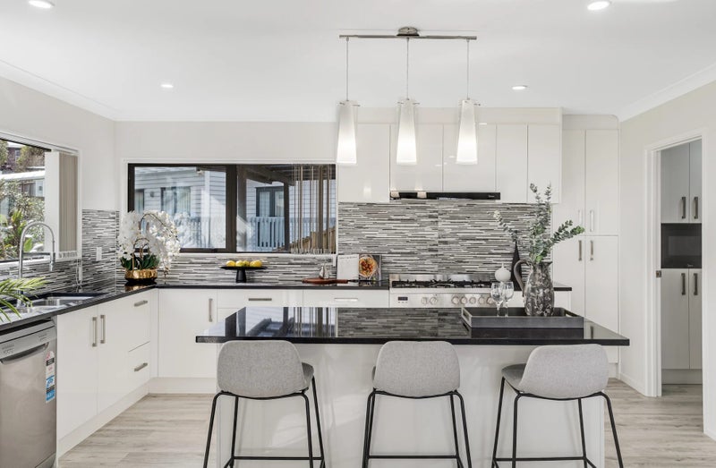 29A Ervine Place, Bucklands Beach, Auckland - Carousel 2