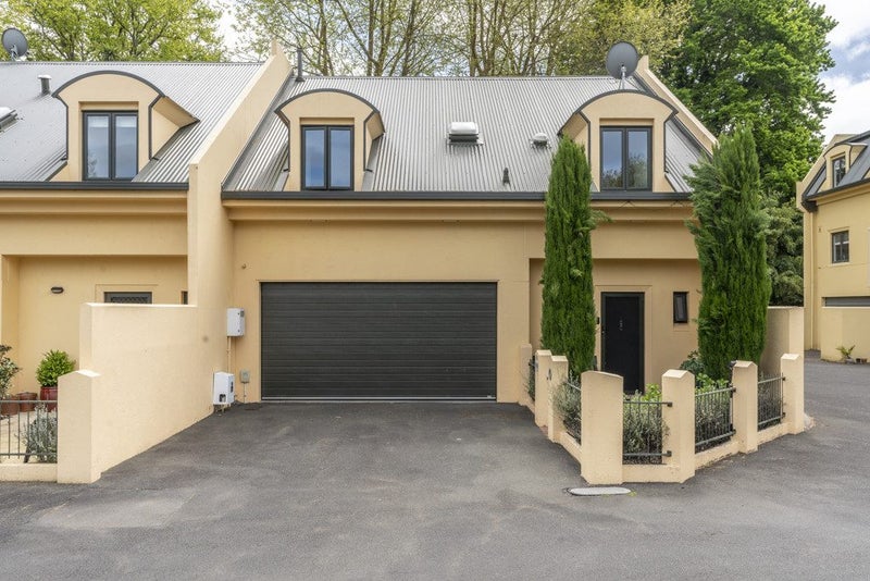 10/102 Grantham Street, Hamilton Central, Hamilton - Carousel 1