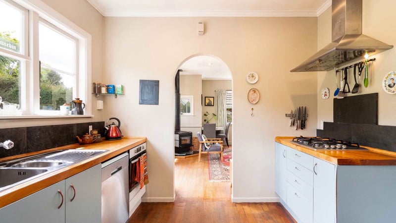 41 Prospect Bank, Wakari, Dunedin - Carousel 5