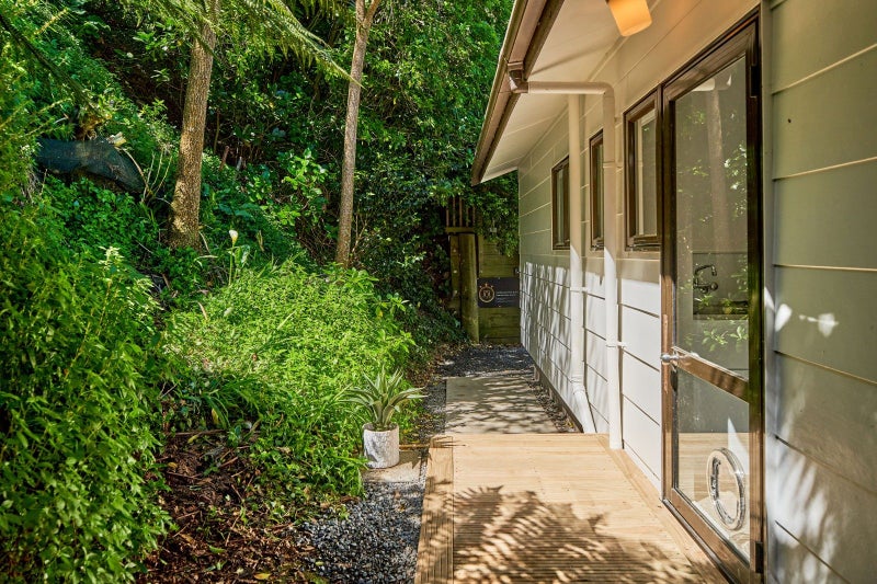 22 Akatea Street, Berhampore, Wellington - Carousel 13