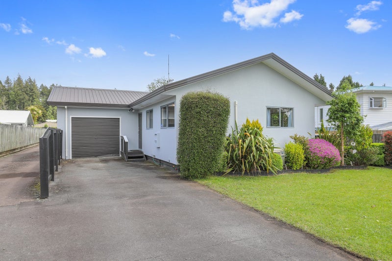10C Lynbert Road, Lynmore, Rotorua - Carousel 1