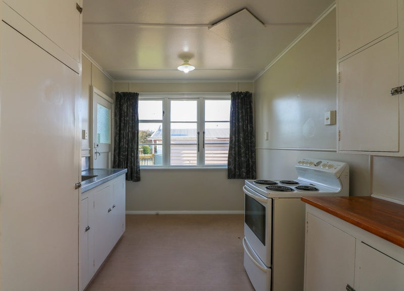 7 Upham Terrace, Roslyn, Palmerston North - Carousel 2