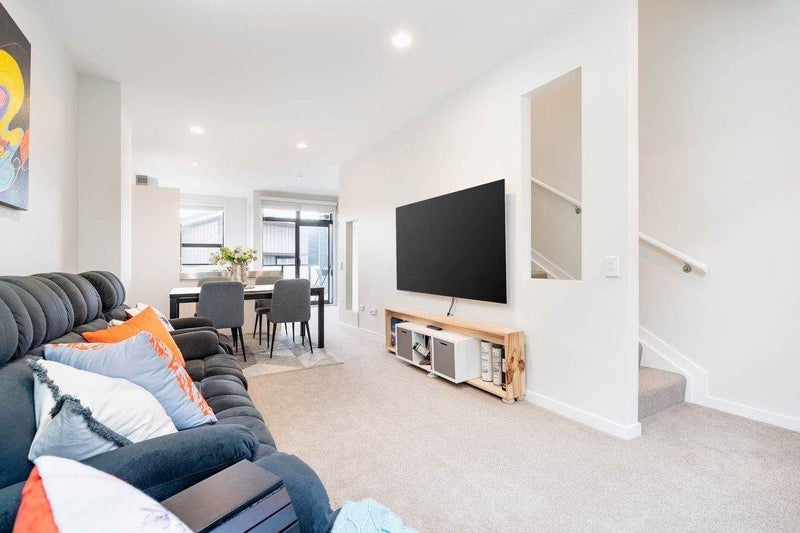 17 Mary Street, Mount Eden, Auckland - Carousel 2