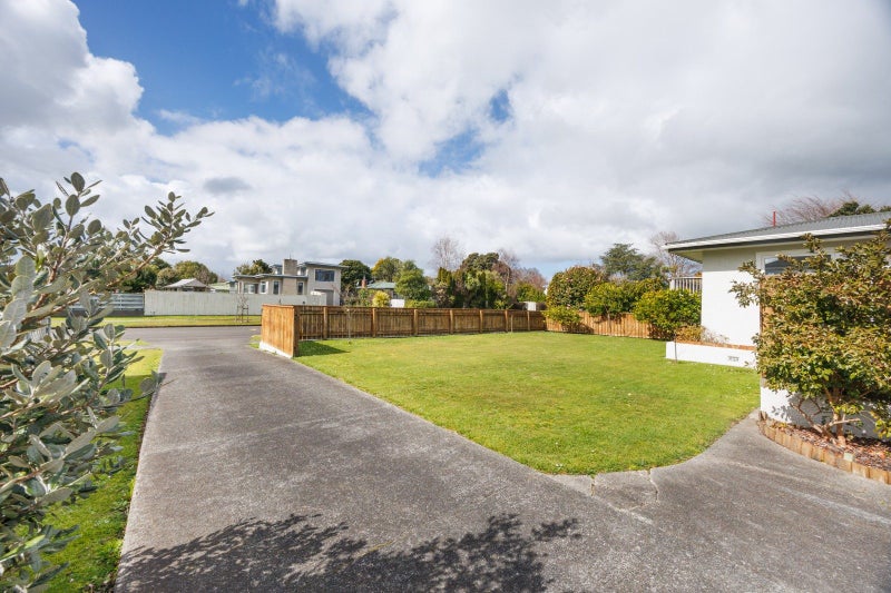 50 Sheffield Street, Awapuni, Palmerston North - Carousel 2
