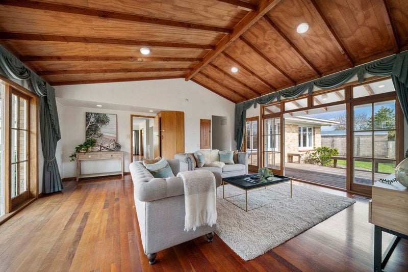 73A Huia Road, Papatoetoe, Auckland - Carousel 1