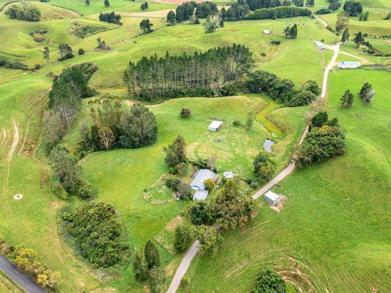 805 Croydon Road, Te Popo, Stratford - Carousel 1