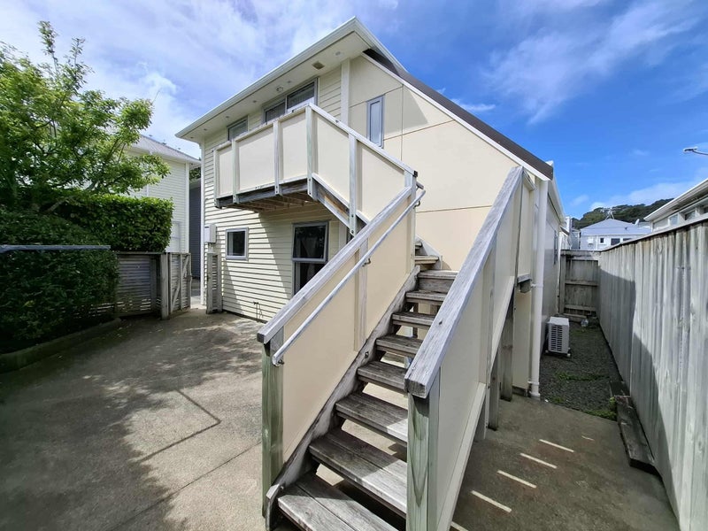 8/44 Owen Street, Newtown, Wellington - Carousel 16