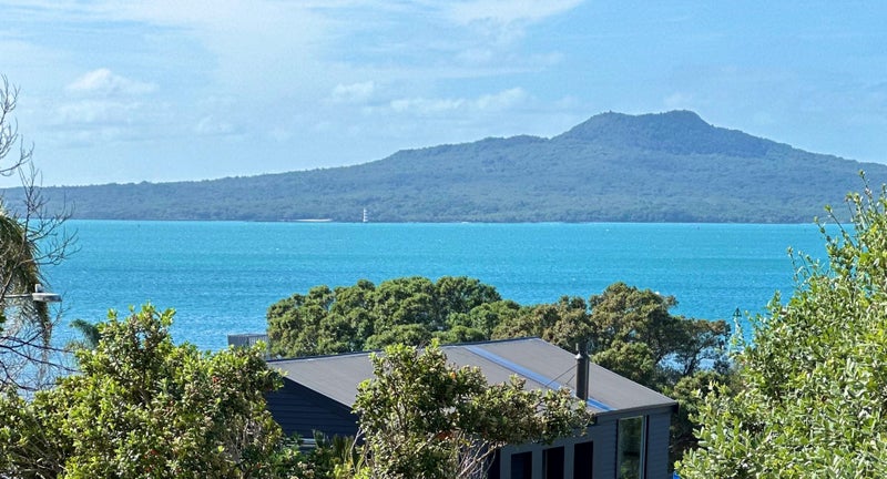 2D/175 Hurstmere Road, Takapuna, Auckland - Carousel 10