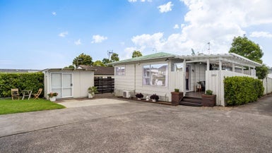 2/360 Bucklands Beach Road, Bucklands Beach, Auckland - Carousel 1