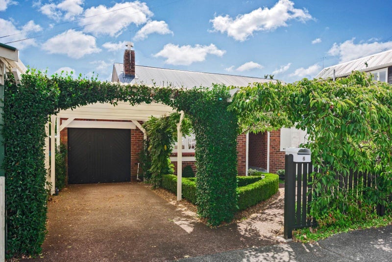 6 Thorley Street, Mount Eden, Auckland - Carousel 2