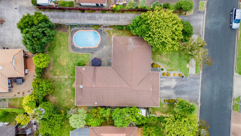 13 Seneca Court, Golflands, Auckland - Carousel 19