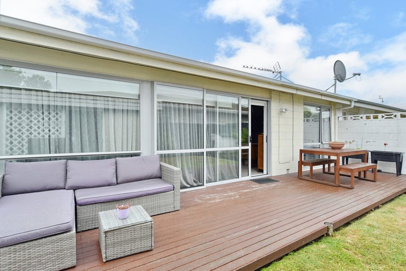 1/403 Greers Road, Bishopdale, Christchurch - Carousel 1