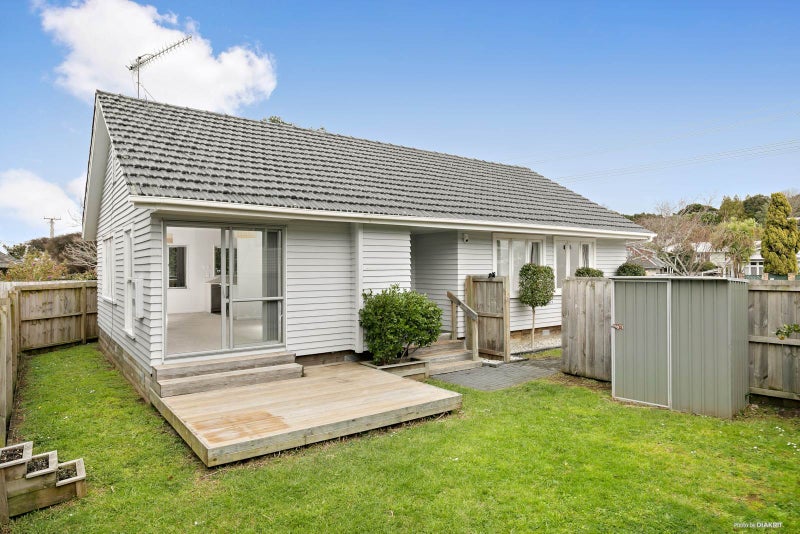 44 Rockfield Road, Penrose, Auckland - Carousel 1