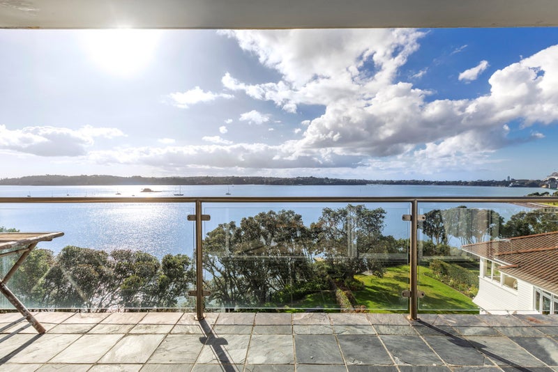 9/57 Sarsfield Street, Herne Bay, Auckland - Carousel 1