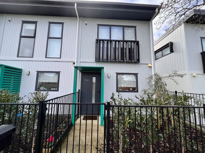 76C Opaheke Road, Opaheke, Papakura - Carousel 1