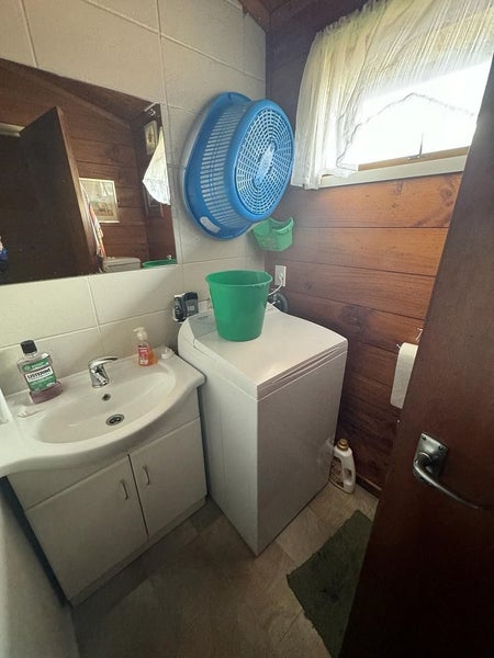 1-5/705 Fergusson Drive, Elderslea, Upper Hutt - Carousel 2