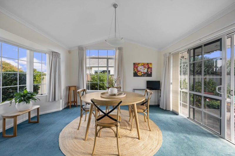 3 Claridge Place, Taradale, Napier - Carousel 1