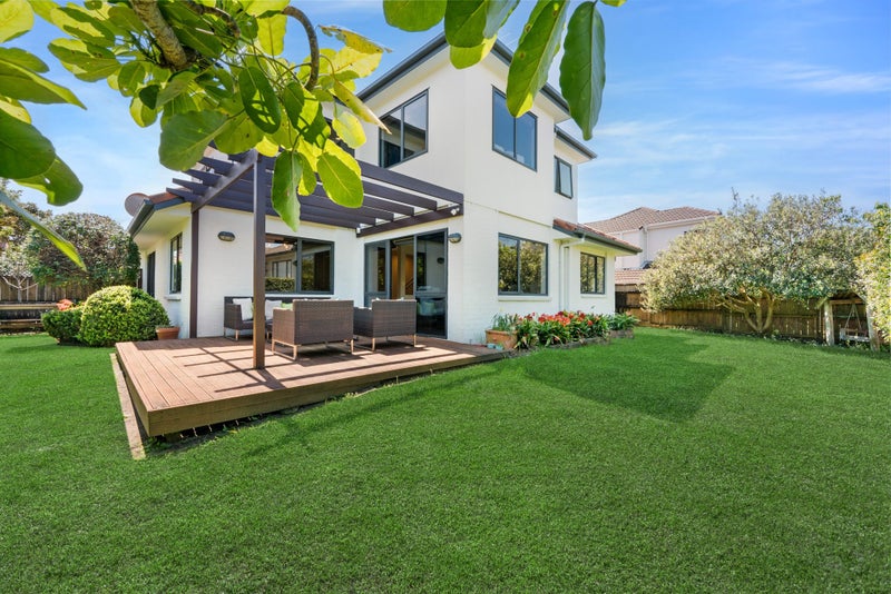 73 Mount Taylor Drive, Glendowie, Auckland - Carousel 2