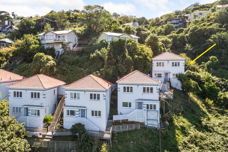 9/71 Garden Road, Northland, Wellington - Carousel 1