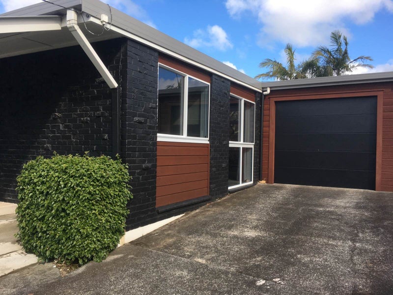 1/26 Modena Crescent, Glendowie, Auckland - Carousel 1