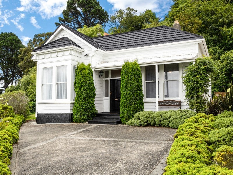 35 Maitland Street, Dunedin Central, Dunedin - Carousel 1