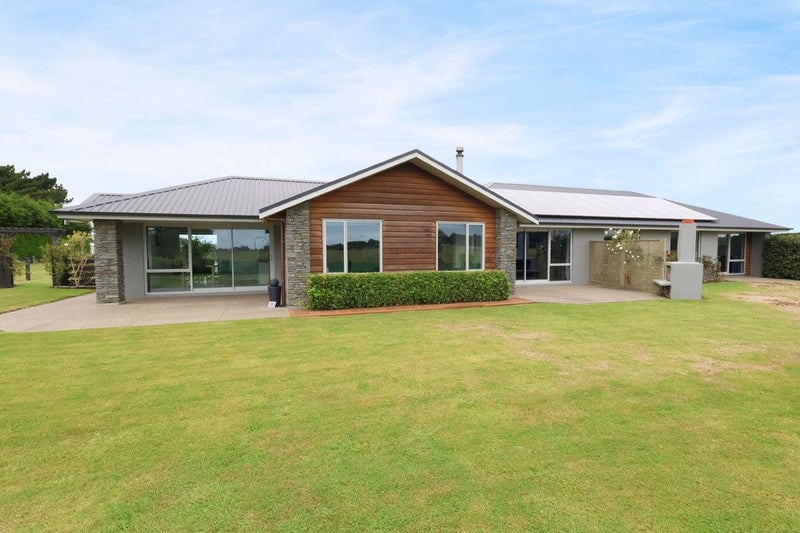 135 Millwood Glen, Mill Road - Carousel 50