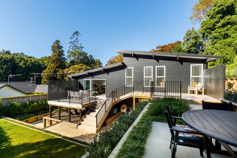 4 Azalea Place, Brooklands, New Plymouth - Carousel 1