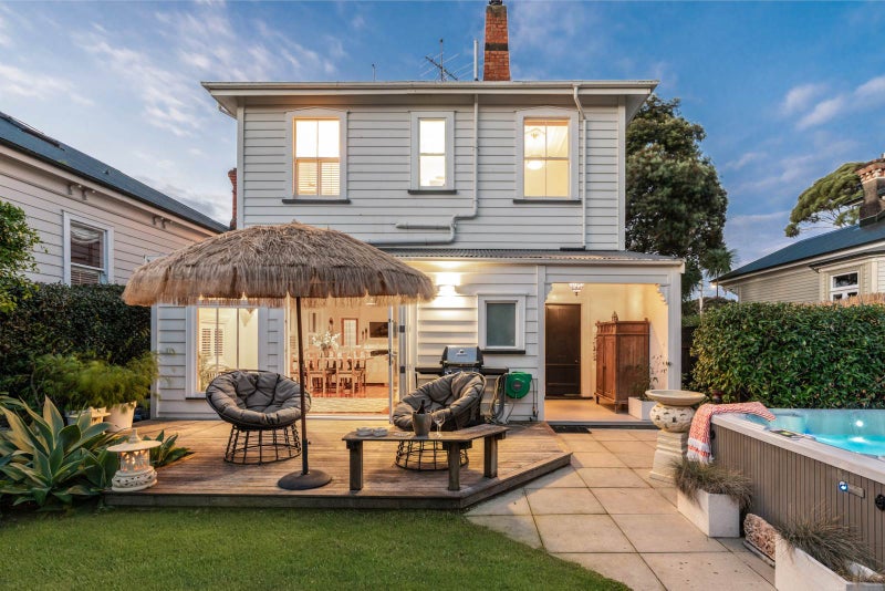5 Oxford Terrace, Devonport, Auckland - Carousel 26