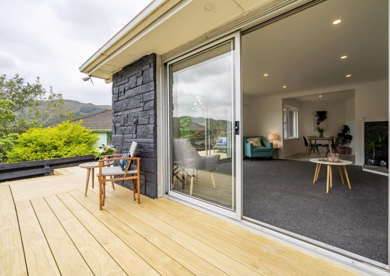5 Harlow Grove, Wainuiomata, Lower Hutt - Carousel 1