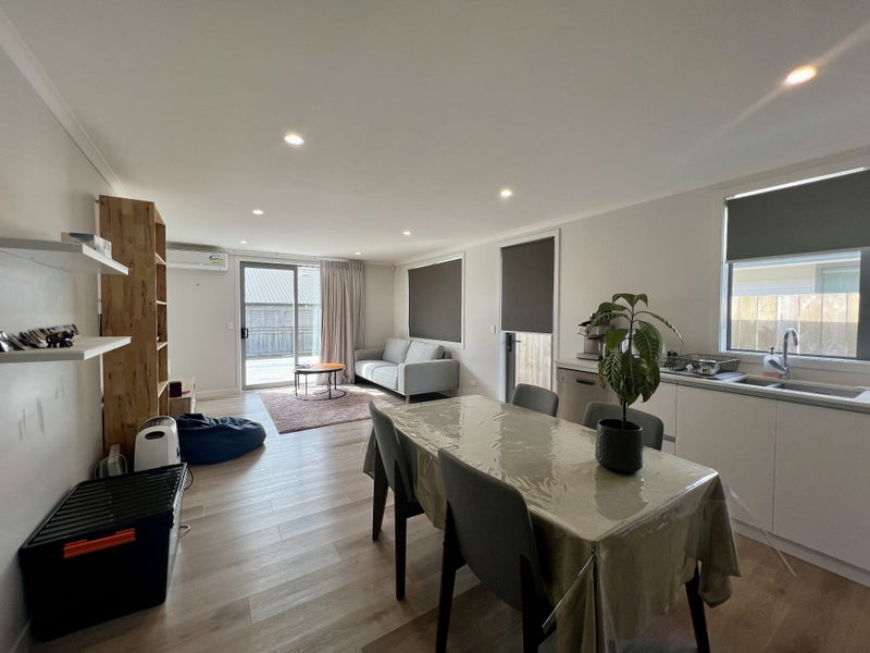 18A Yanicks Crescent, Fitzroy, Hamilton - Carousel 2