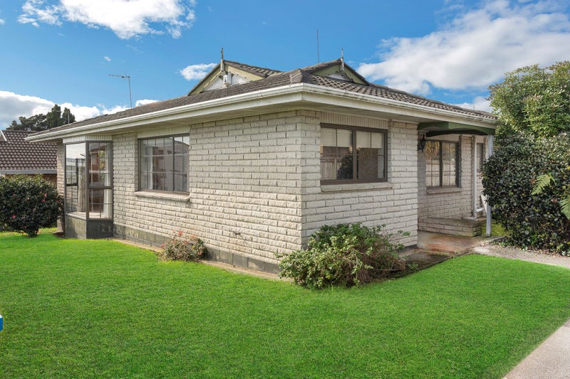 1/4 Duke Street, Papakura, Auckland - Carousel 1