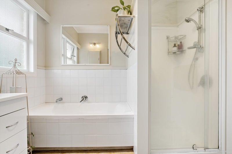 10 Garrick Place, Beerescourt, Hamilton - Carousel 15