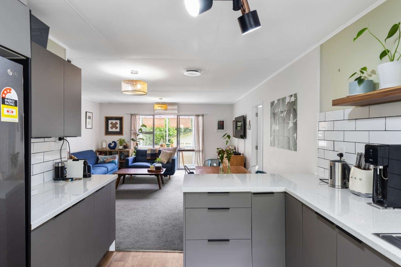 22B TUCKETT PLACE, Enner Glynn, NELSON - Carousel 2