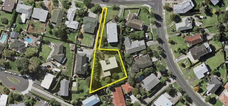 23 Downsview Road, Pakuranga Heights, Auckland - Carousel 1