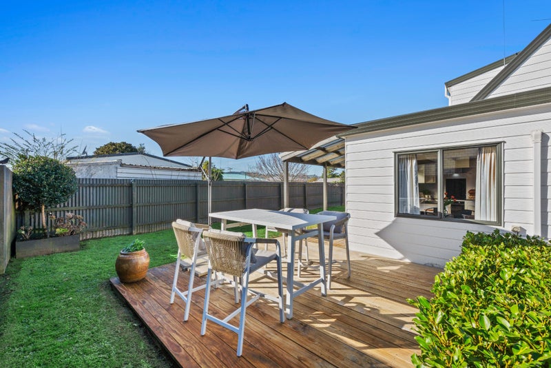 18B Kelvin Road, Papakura, Papakura - Carousel 1