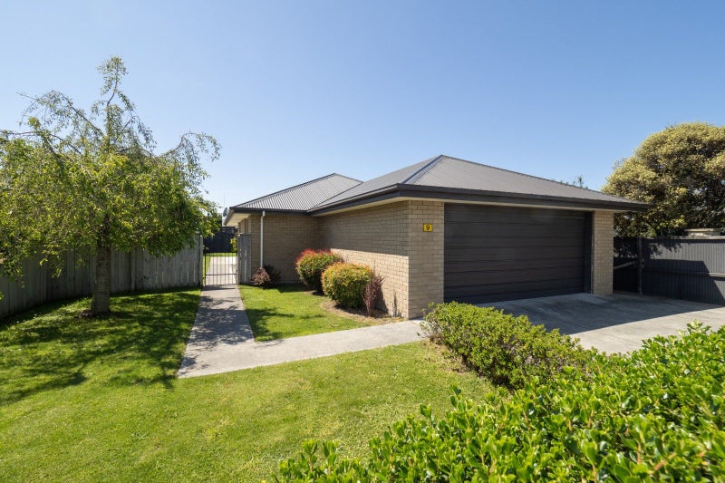 9 Graham Street, Tinwald, Ashburton - Carousel 1