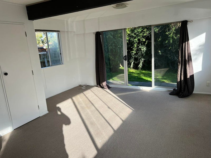 4 Wainui Road, Waiwhetu, Lower Hutt - Carousel 2