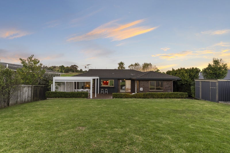 17 Imogene Way, Half Moon Bay, Auckland - Carousel 50