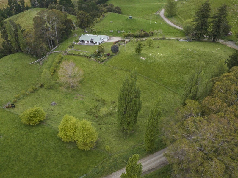 143 Beattie Road, Glengarry - Carousel 28